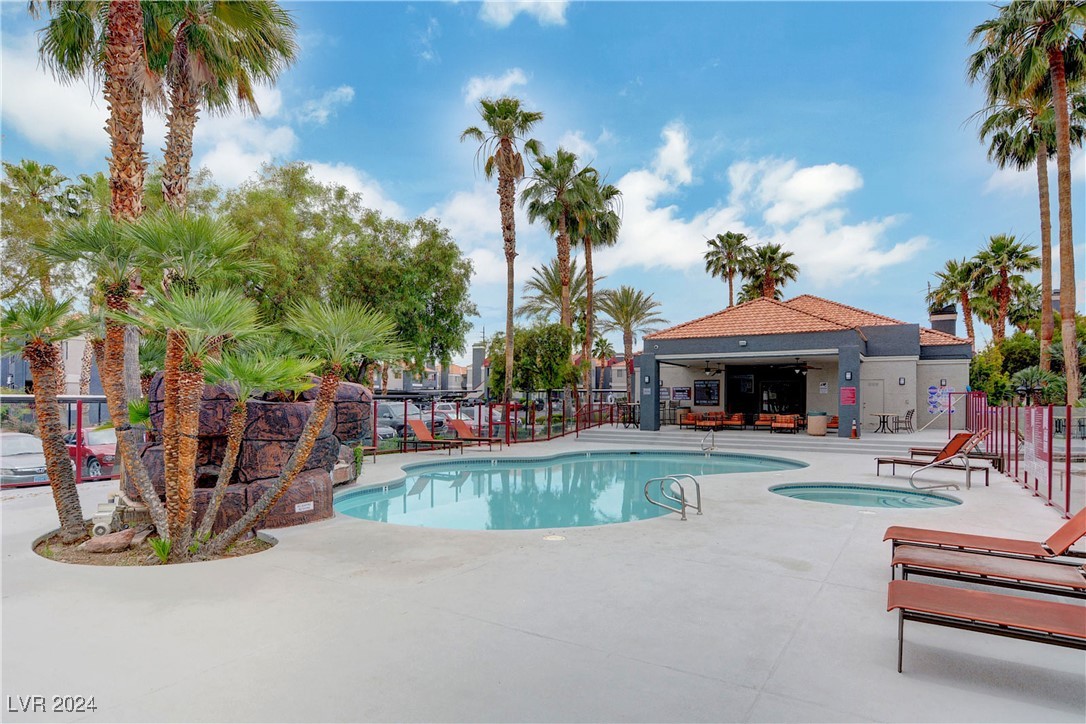 8600 West Charleston Boulevard 1092