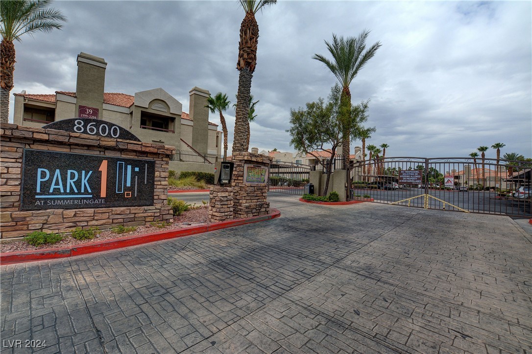 8600 West Charleston Boulevard 1092