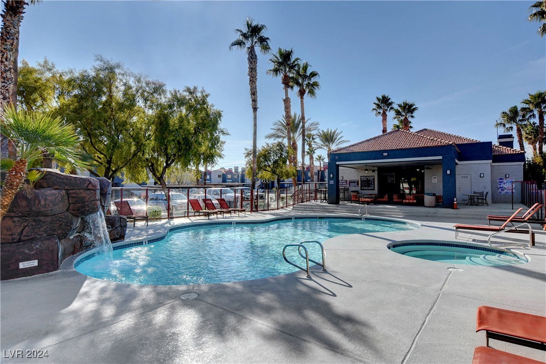 8600 West Charleston Boulevard 1092