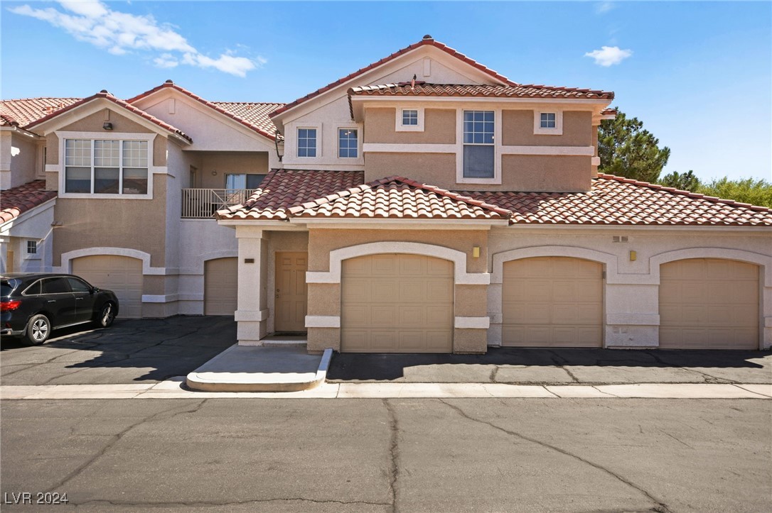 8555 West Russell Road 2069