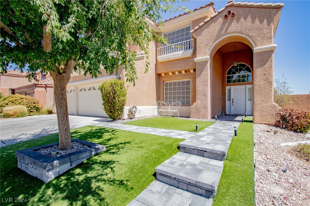 1704 Tesara Vista Place