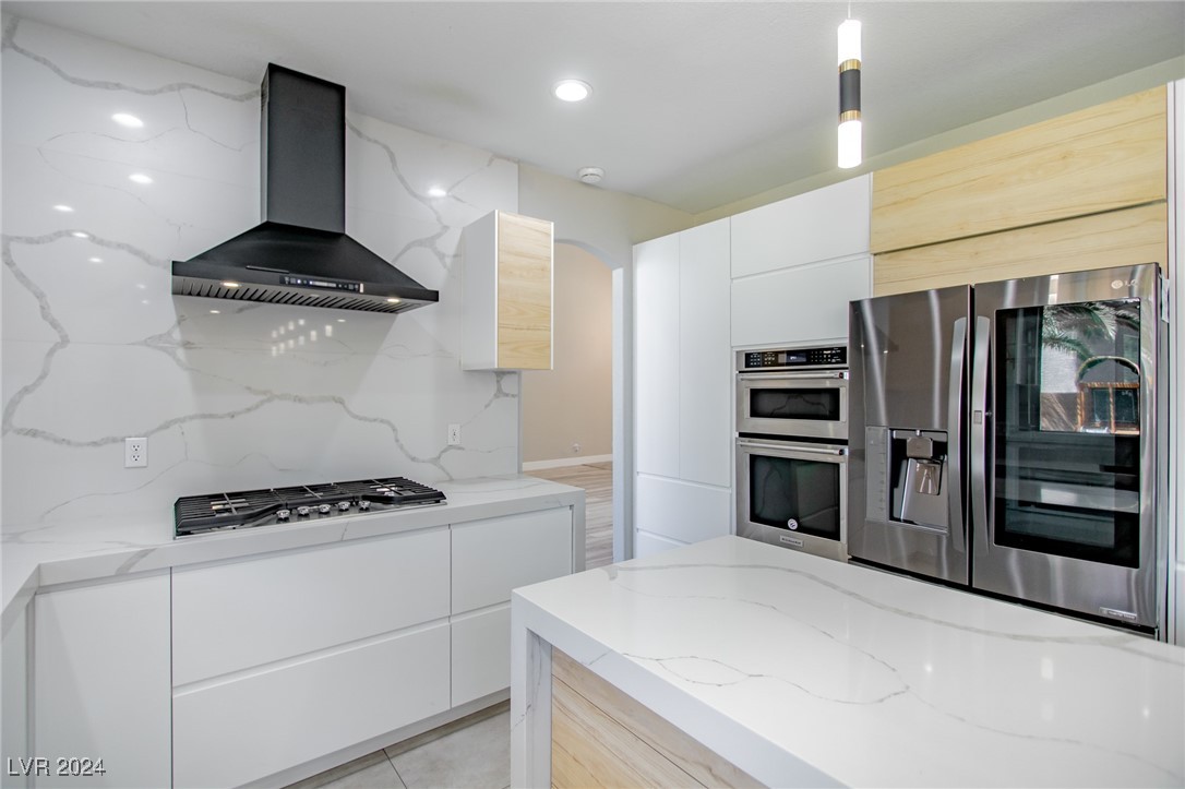 1704 Tesara Vista Place