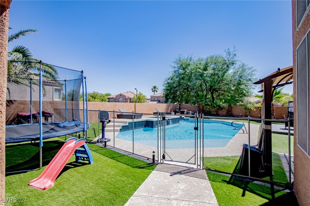 1704 Tesara Vista Place