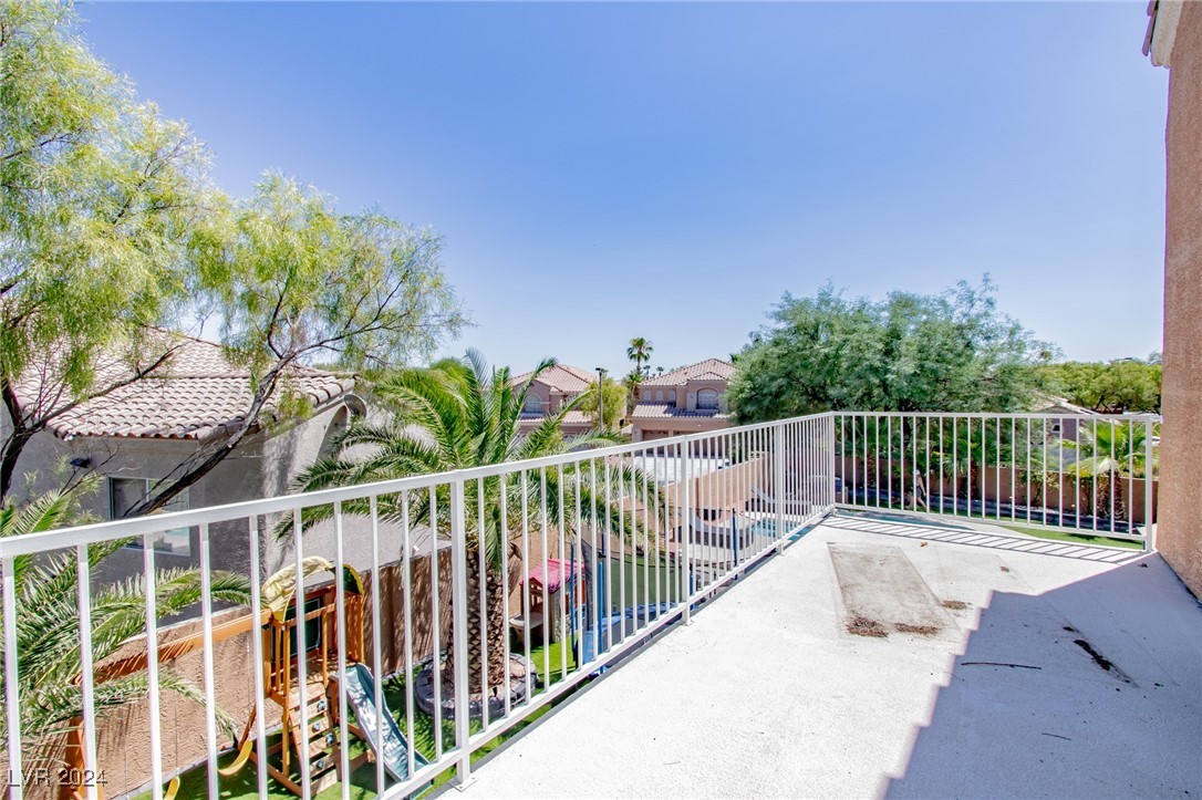 1704 Tesara Vista Place