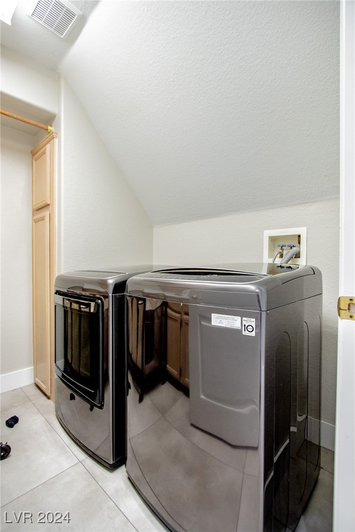 1704 Tesara Vista Place