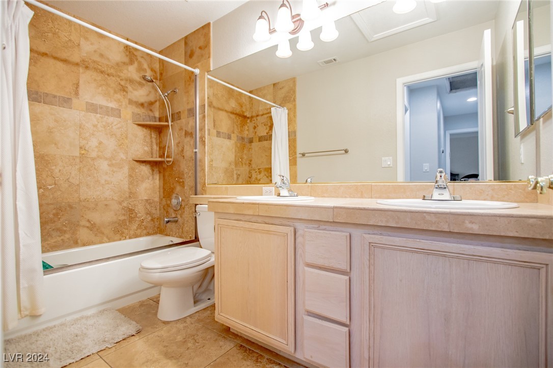 1704 Tesara Vista Place