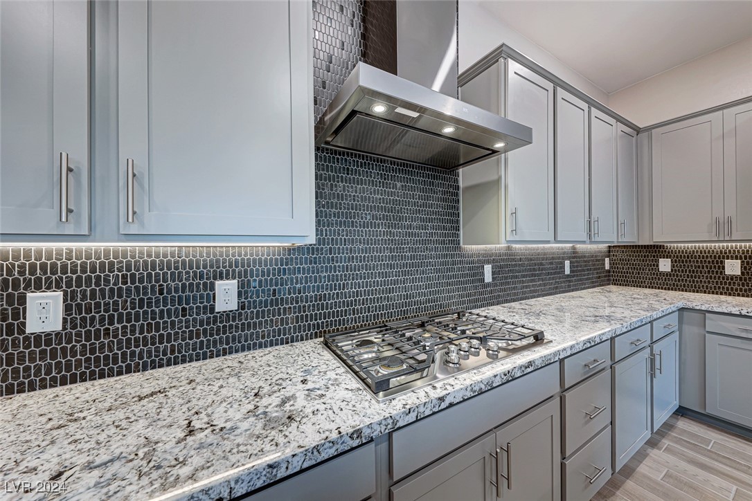9656 Lapis Lane