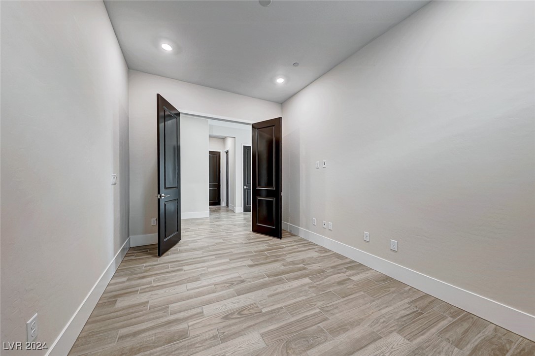 9656 Lapis Lane