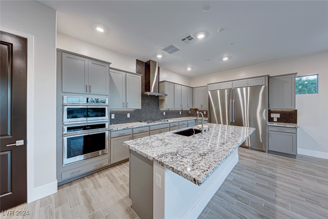9656 Lapis Lane