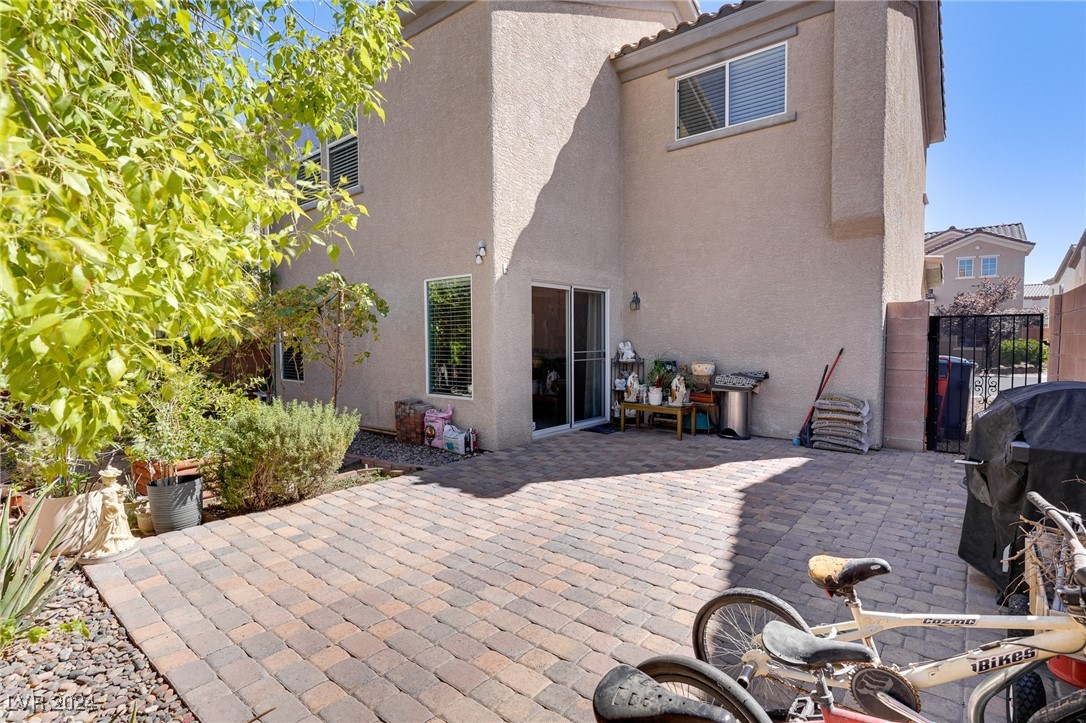 648 Haunts Walk Avenue