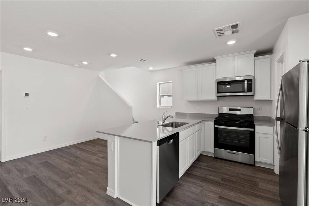 6287 Blood Lily Street