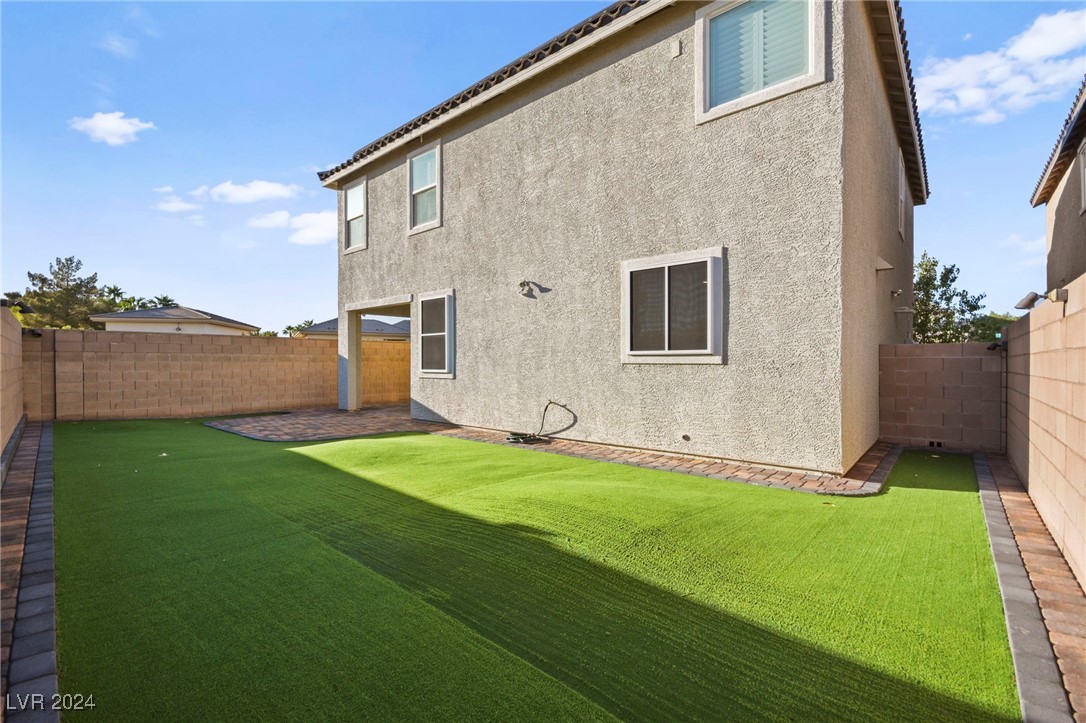 3801 Park Field Drive