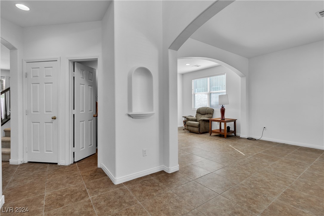 6338 Dollar Court