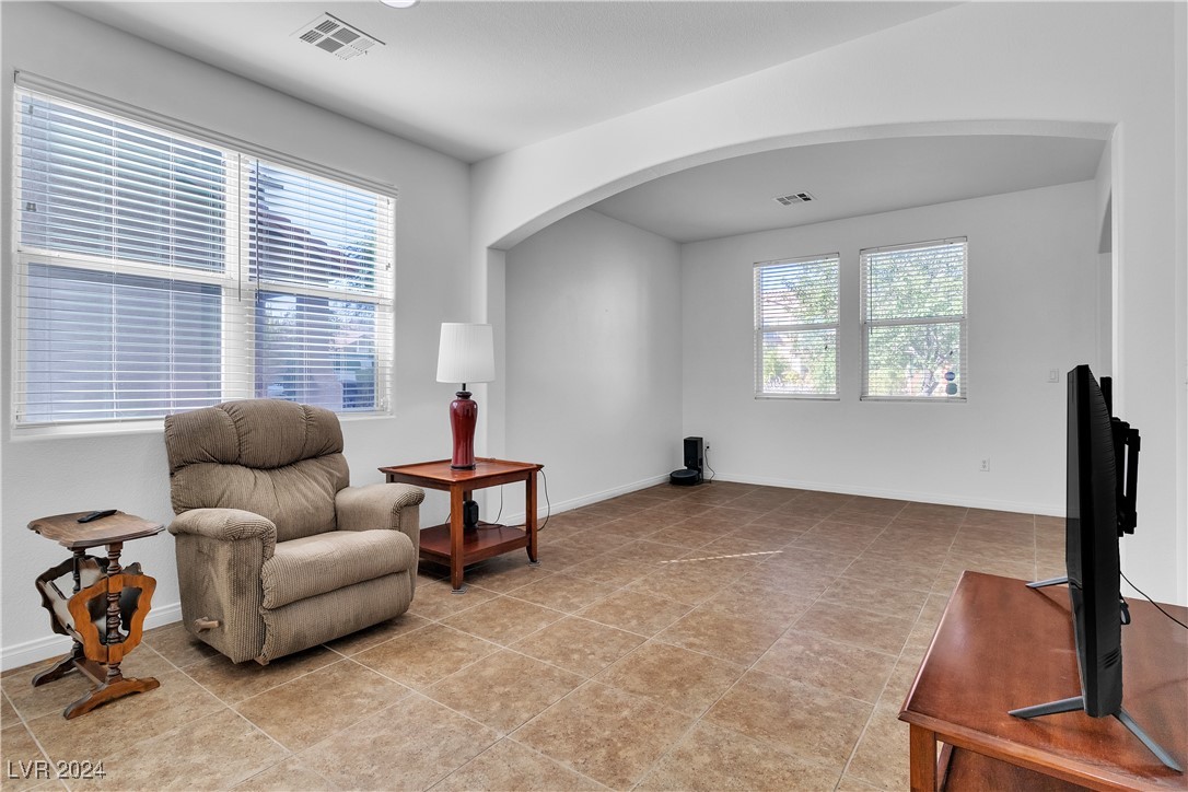 6338 Dollar Court