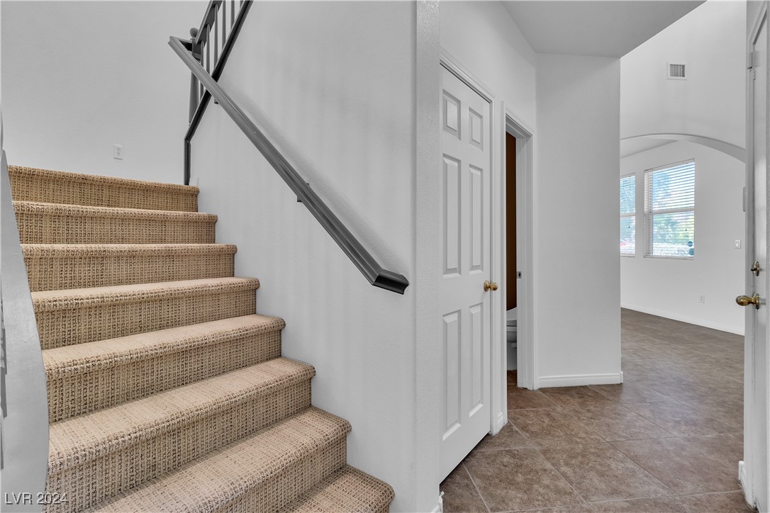 6338 Dollar Court