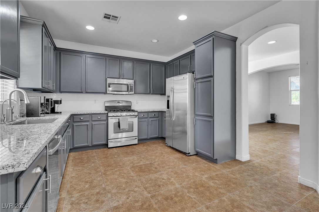 6338 Dollar Court