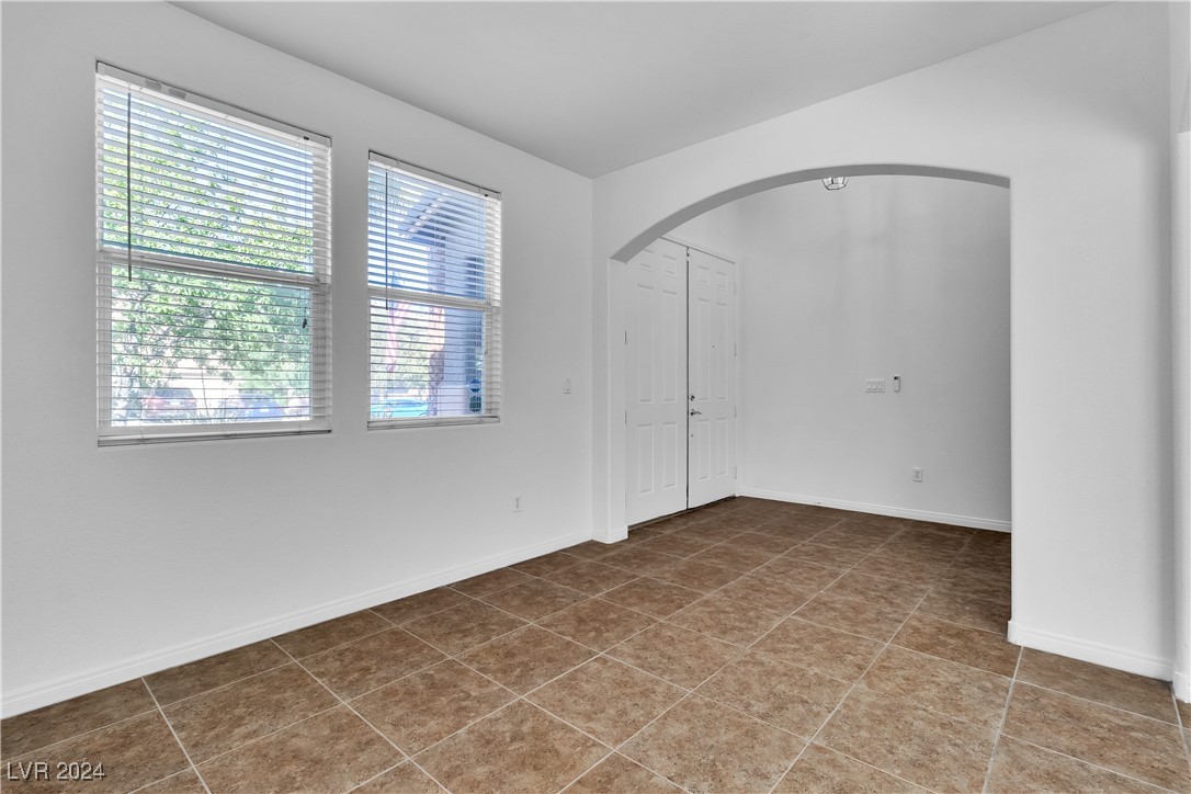 6338 Dollar Court