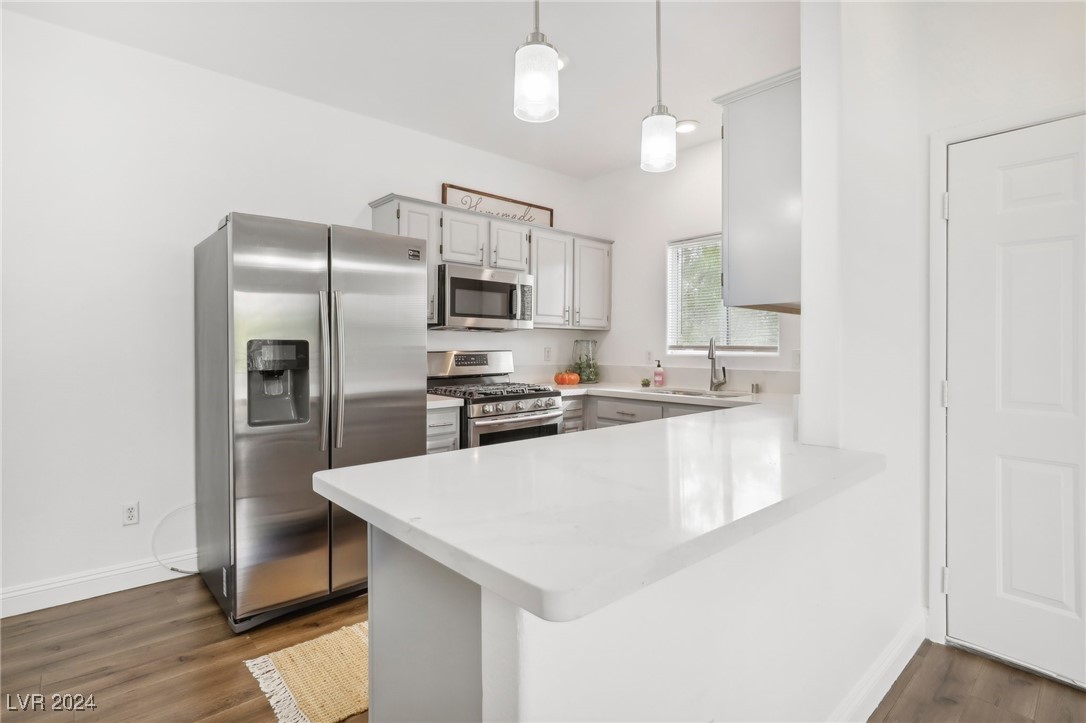 5650 East Sahara Avenue 2028