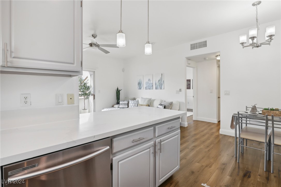 5650 East Sahara Avenue 2028