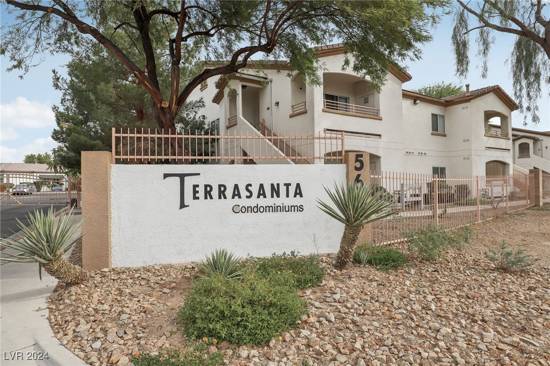 5650 East Sahara Avenue 2028