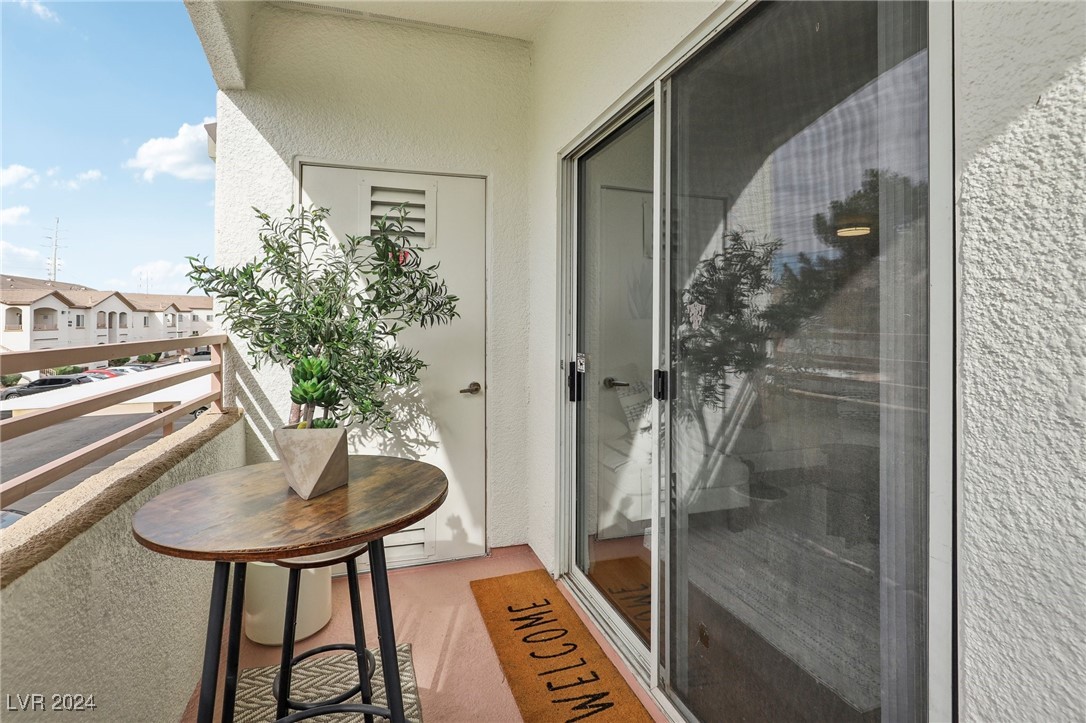 5650 East Sahara Avenue 2028