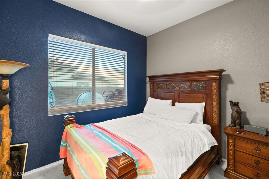 6208 Foxcroft Avenue