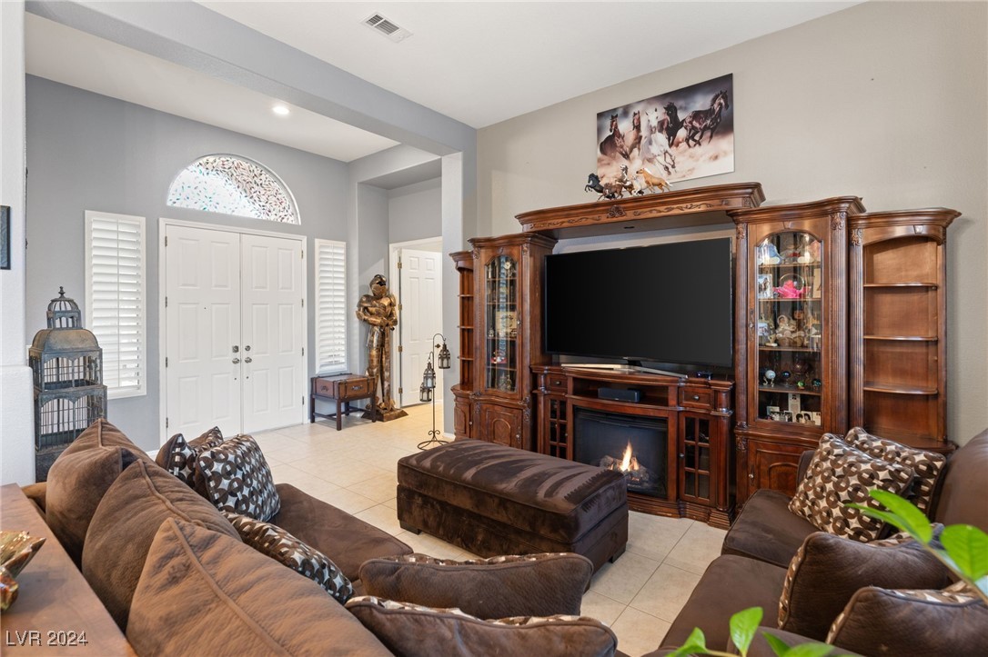 6208 Foxcroft Avenue