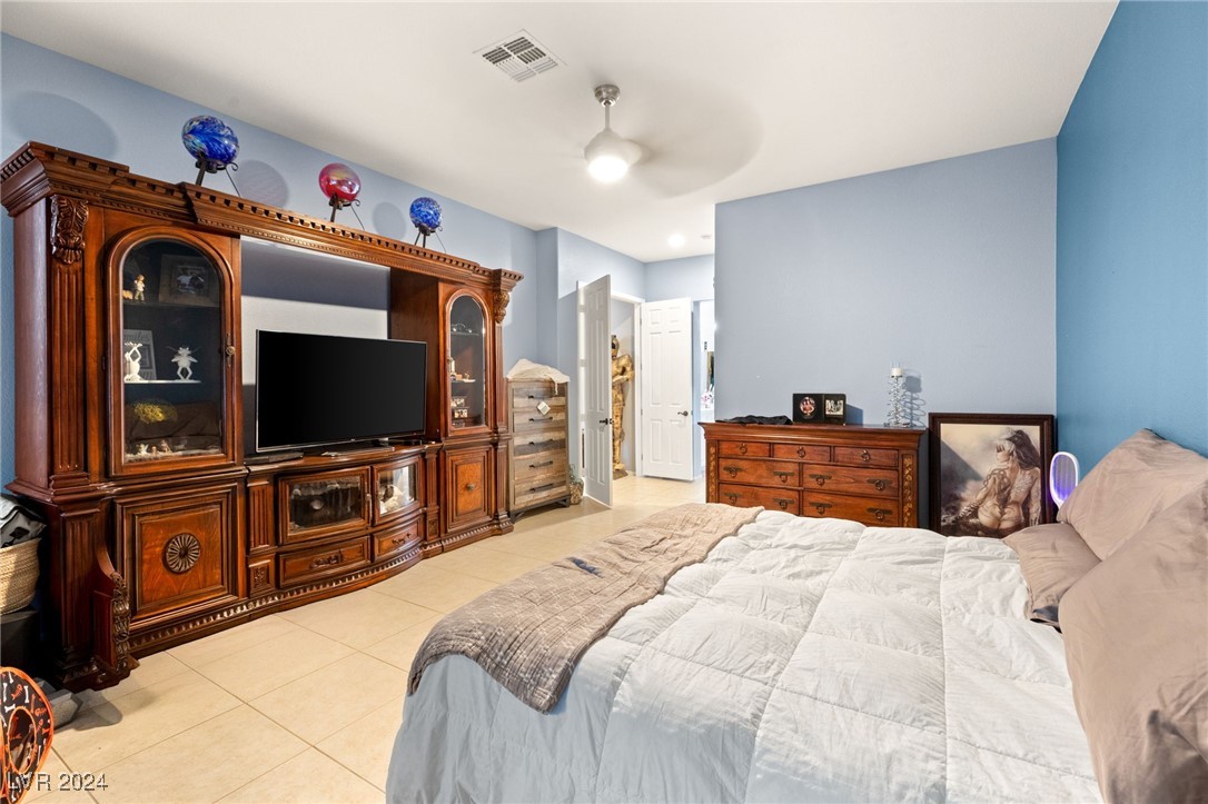 6208 Foxcroft Avenue