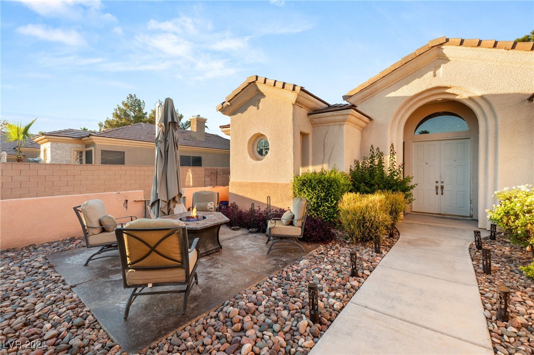 6208 Foxcroft Avenue