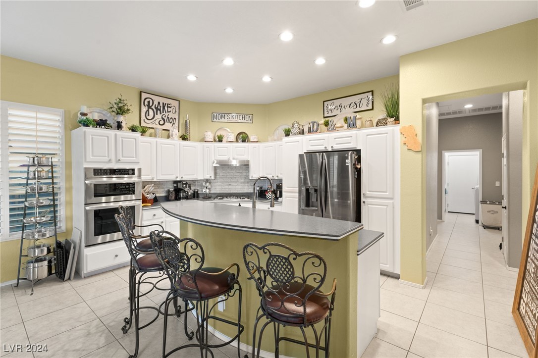 6208 Foxcroft Avenue