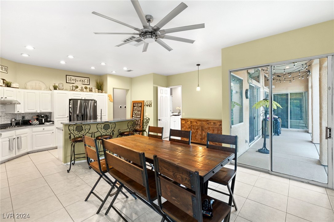 6208 Foxcroft Avenue