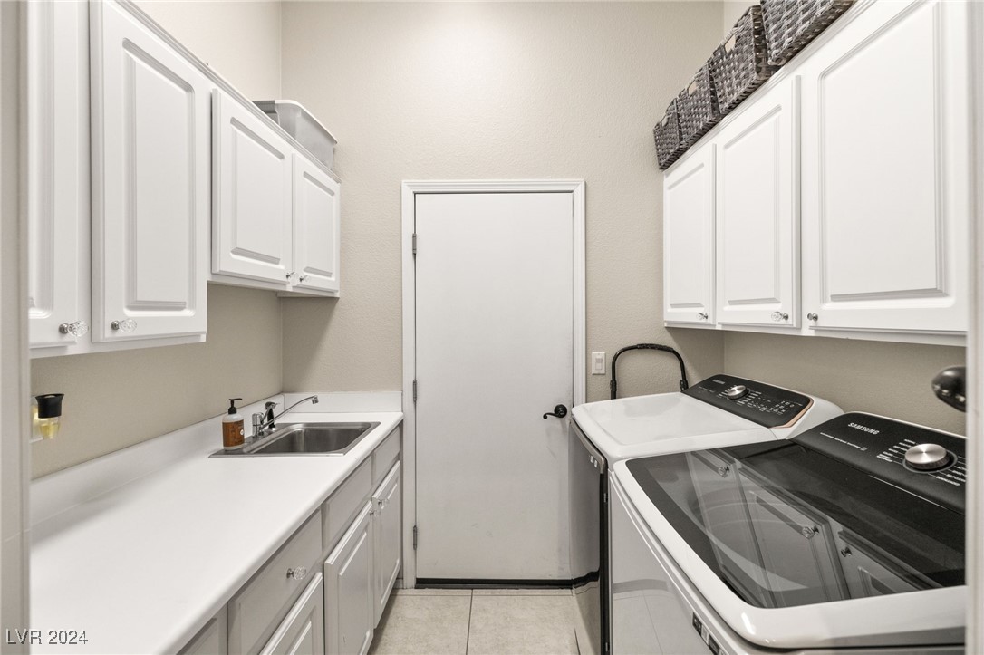 6208 Foxcroft Avenue