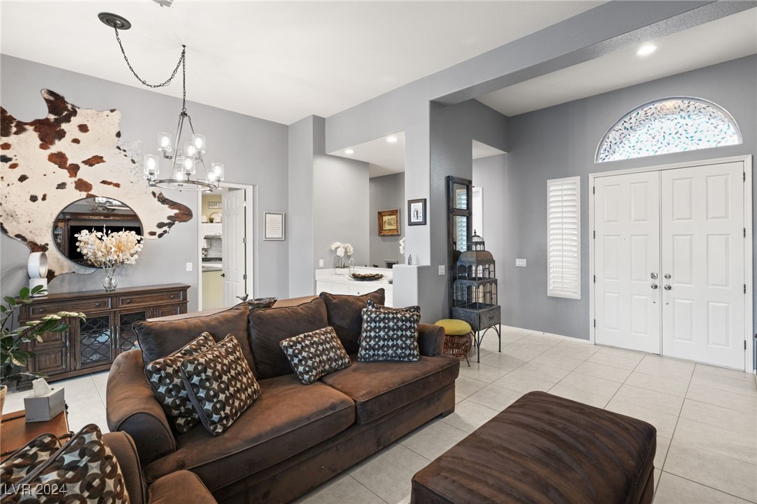 6208 Foxcroft Avenue