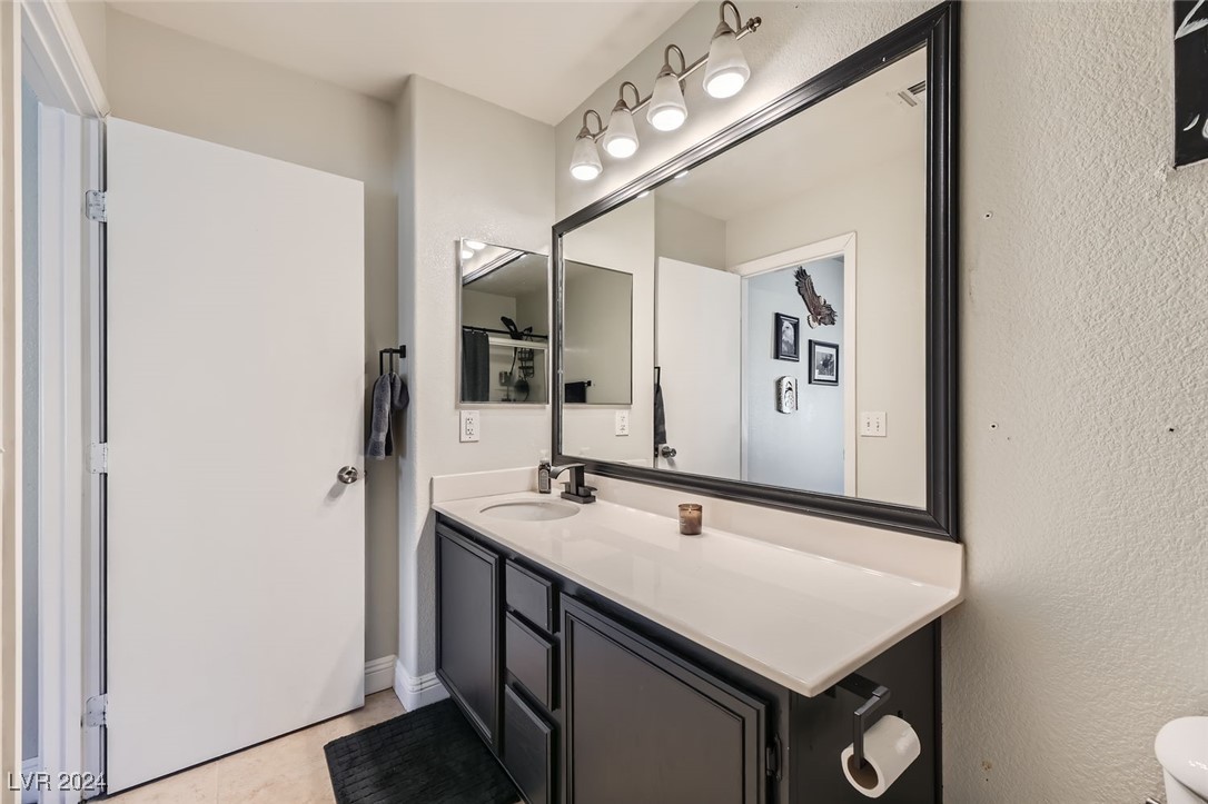 11931 Jersey Lilly Street