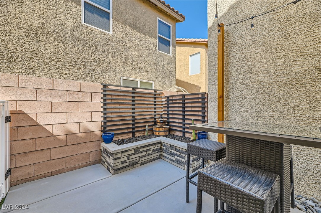 11931 Jersey Lilly Street