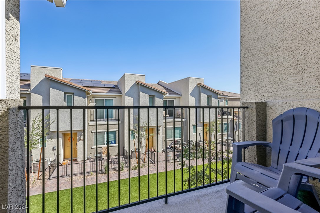 6816 Alpine White Court