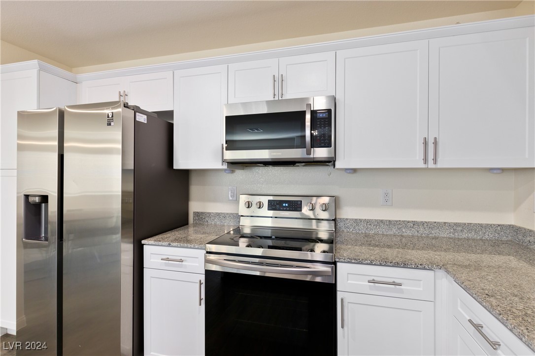 6816 Alpine White Court