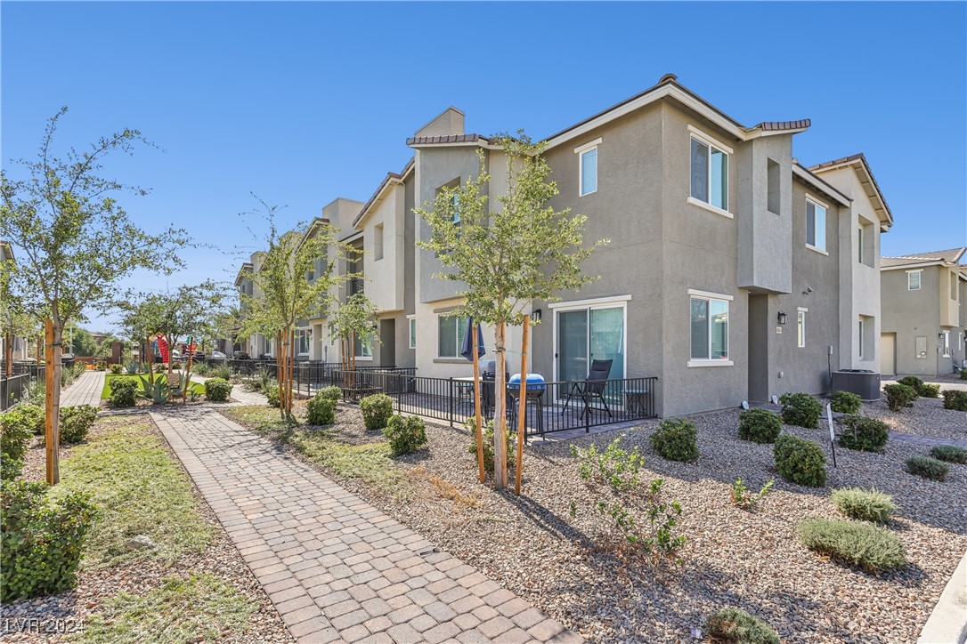 6816 Alpine White Court