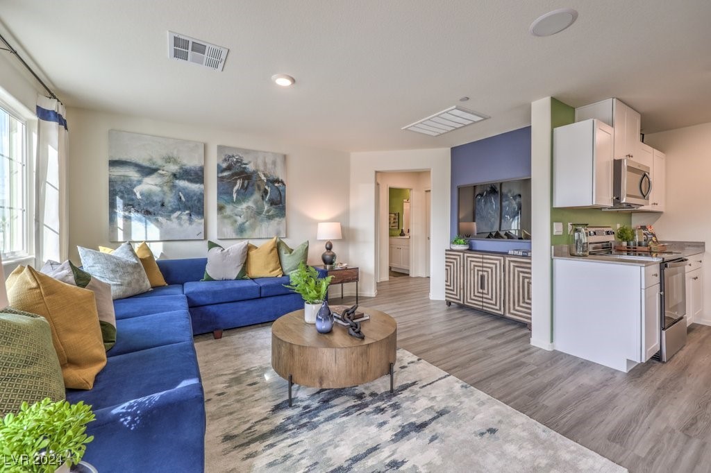 7920 Aurora Sky Street 551