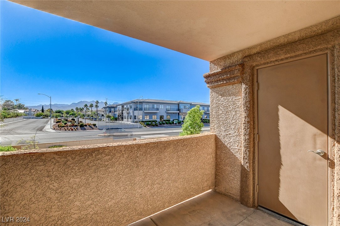 1150 North Buffalo Drive 2020