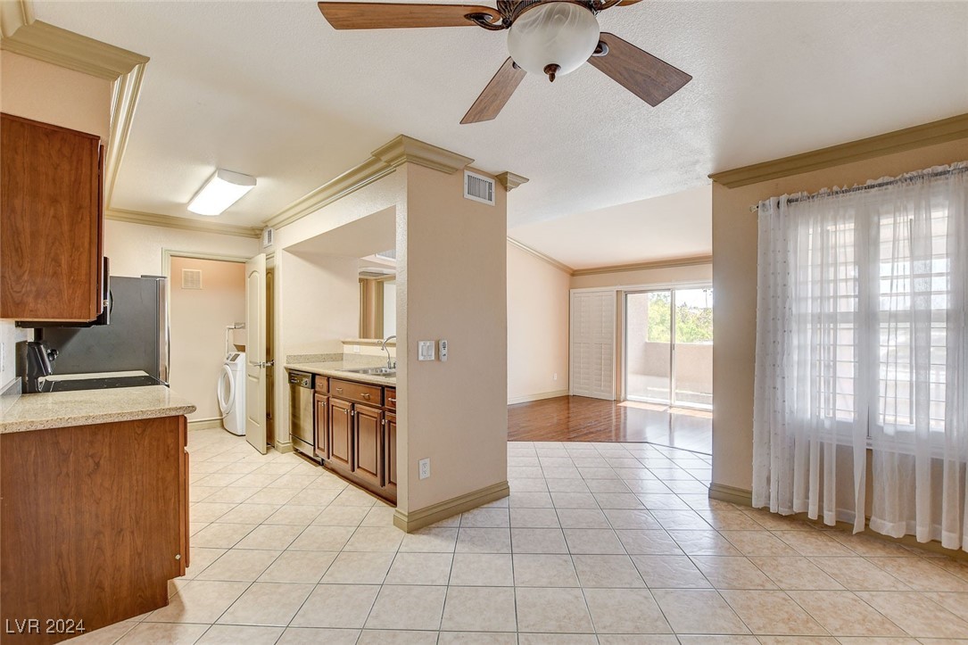 1150 North Buffalo Drive 2020