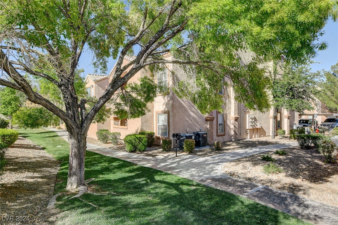 1150 North Buffalo Drive 2020