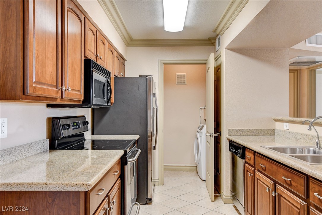 1150 North Buffalo Drive 2020