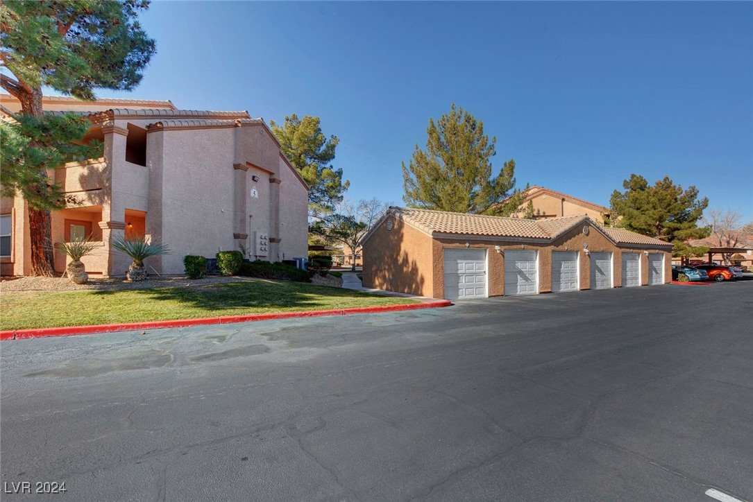 1150 North Buffalo Drive 2020