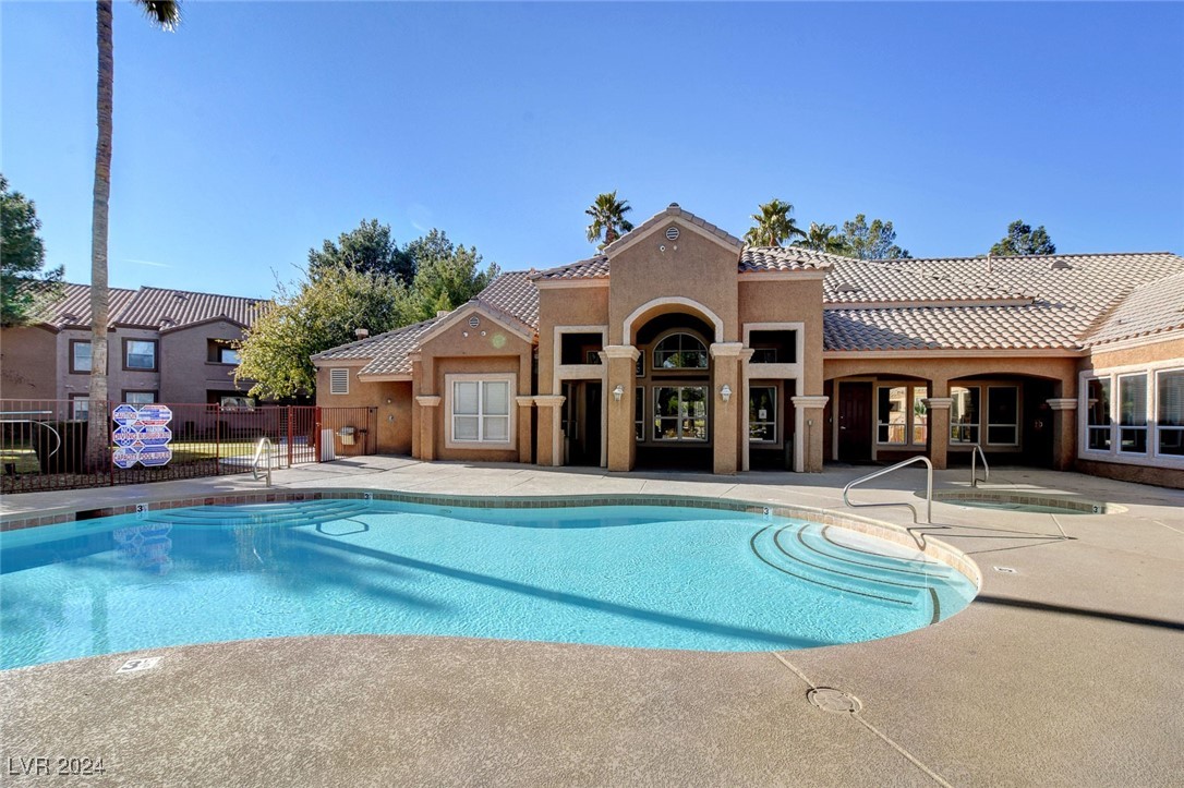 1150 North Buffalo Drive 2020