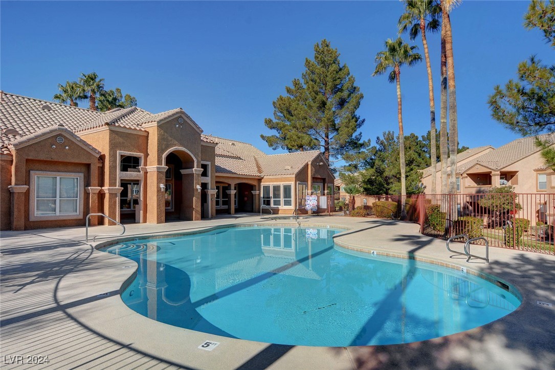 1150 North Buffalo Drive 2020