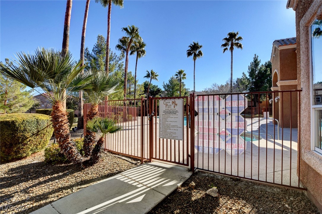 1150 North Buffalo Drive 2020