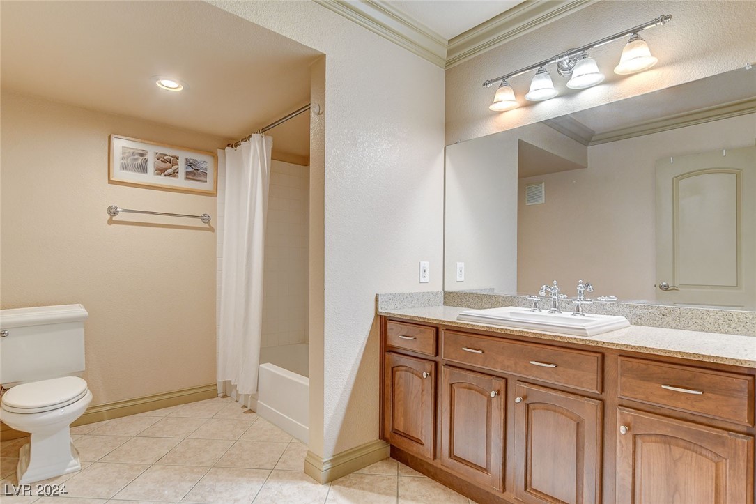 1150 North Buffalo Drive 2020