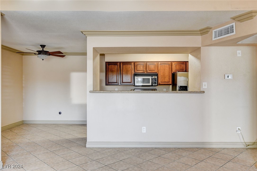 1150 North Buffalo Drive 2020