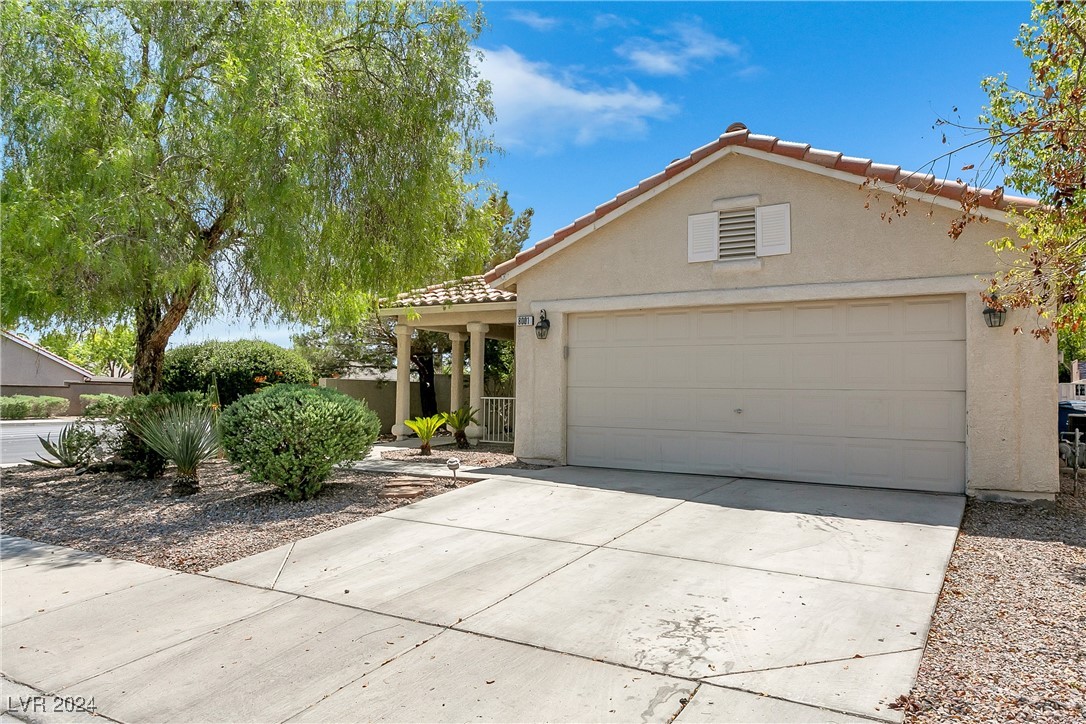 8001 Hesperides Avenue